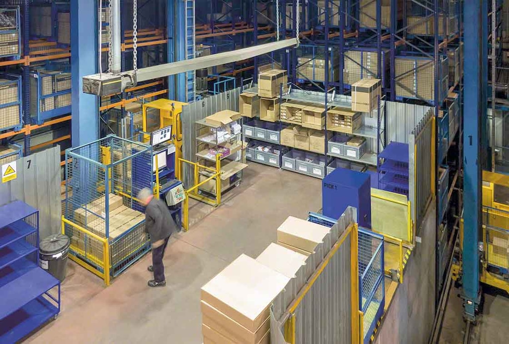 En ‘Lean logistics’ la zona de picking y preparación de pedidos debe estar limpia y organizada para agilizar el trabajo En ‘Lean logistics’ la zona de picking y preparación de pedidos debe estar limpia y organizada para agilizar el trabajo