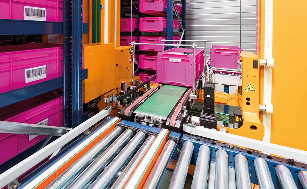 La compañía ha confiado en la automatización que ofrece la bodega de cajas miniload de Mecalux para gestionar el proceso logístico de su centro ubicado en Francia