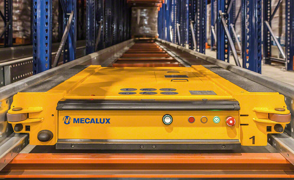 Sistemas de almacenaje por compactación en la nueva bodega de Selmi en Brasil Sistemas de almacenaje por compactación en la nueva bodega de Selmi en Brasil