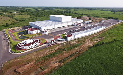 DECASA, el distribuidor de productos de consumo más importante de México, construye un centro de distribución con sistemas que mejoran la calidad y productividad del picking DECASA, el distribuidor de productos de consumo más importante de México, construye un centro de distribución con sistemas que mejoran la calidad y productividad del picking
