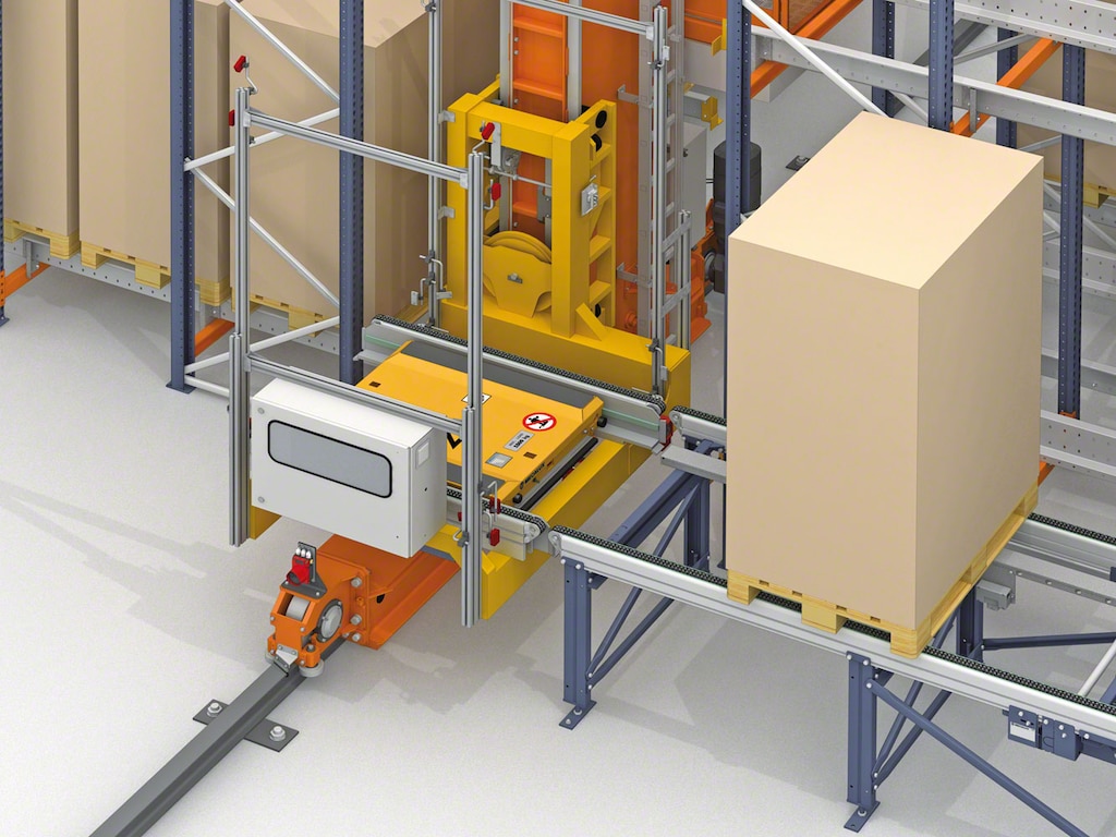 Mecalux equipará dos bodegas de Lanxess con Pallet Shuttle en Alemania