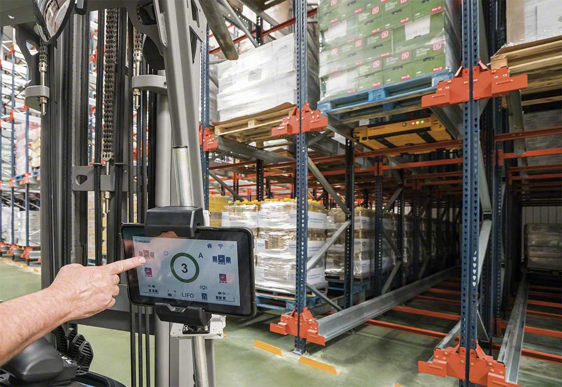 Un estudio de Gartner augura que en 2022 un 85% de las compañías habrán introducido la robótica en sus bodegas Un estudio de Gartner augura que en 2022 un 85% de las compañías habrán introducido la robótica en sus bodegas