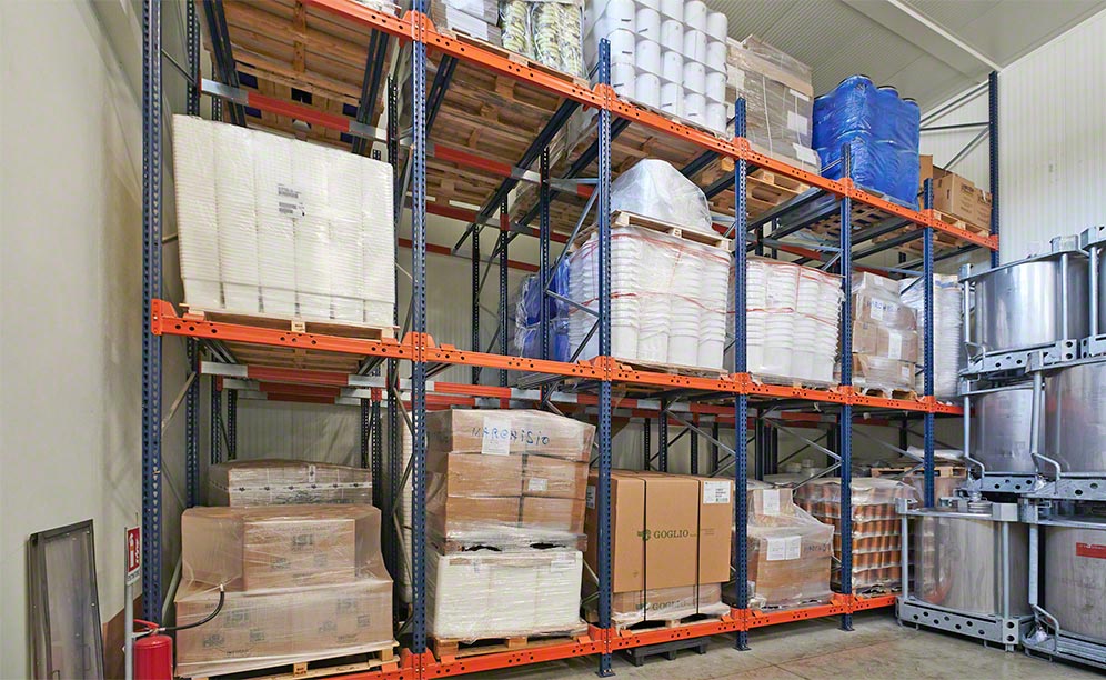 Nocciole Marchisio introduce racks push-back en su bodega de Cortemilia (Italia)