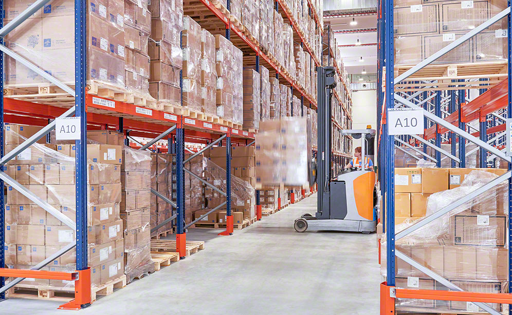 Racks selectivos para productos médicos de Medline